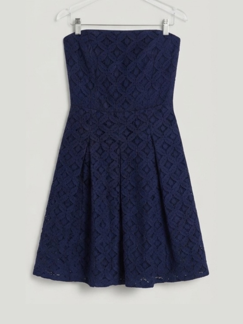 Le Chateau Navy Blue Lace Strapless Cocktail Dress (XS)